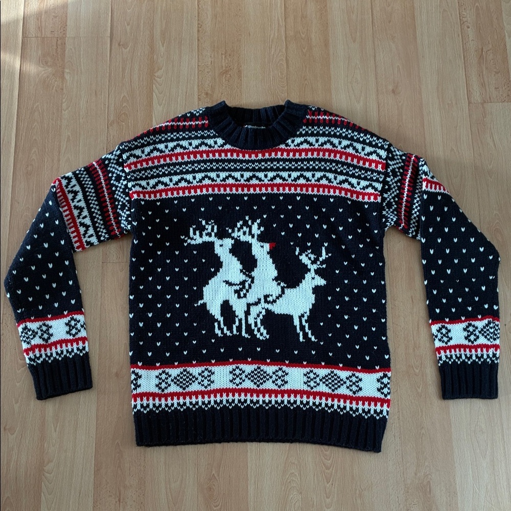 Naughty Reindeer Pattern Sweater - men’s large